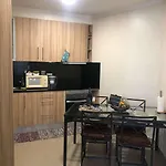 Familiar - Entrada Independente Apartmán *
